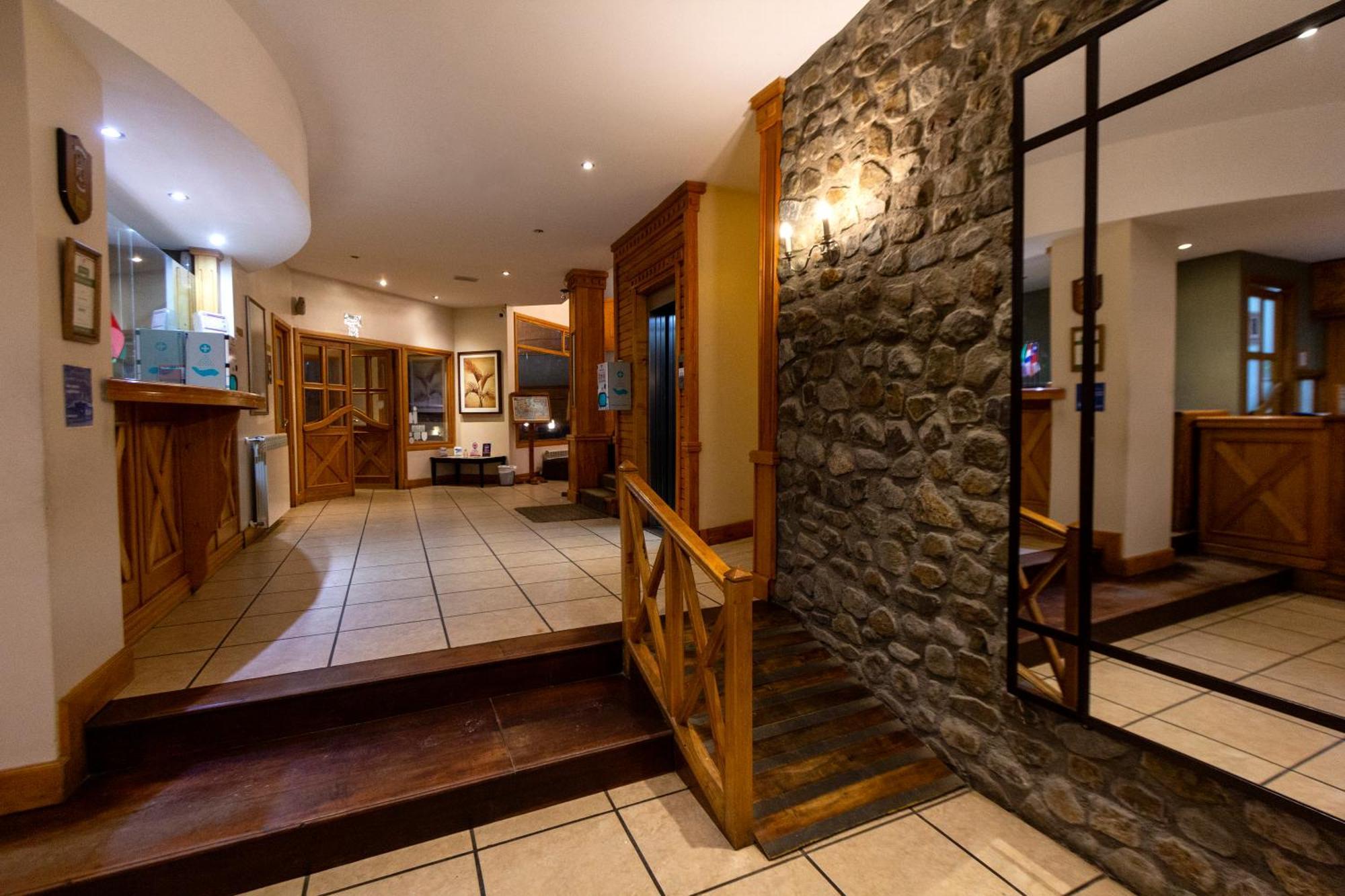 Altos Ushuaia Hotel & Resto Exterior foto
